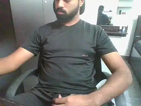 Snapshot of lovelyakash69 chatting on September 24, 2:59 am lovelyakash69 online show from September 24, 2:59 am