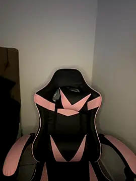 Snapshot of Manu_2002_ chatting on September 16, 11:22 am Manu 2002 online show from September 16, 11:22 am