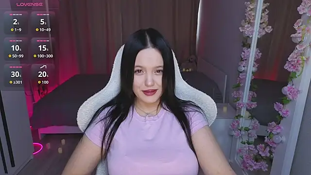 Betty  Davvis online show from October 15, 1:22 pm