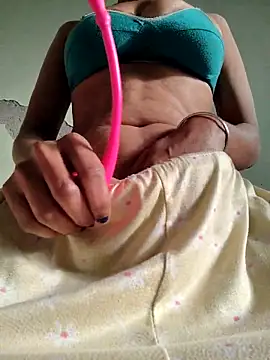 Snapshot of Desi_Bhabi_01 chatting on December 1, 3:33 am Desi Bhabi 01 online show from December 1, 3:33 am