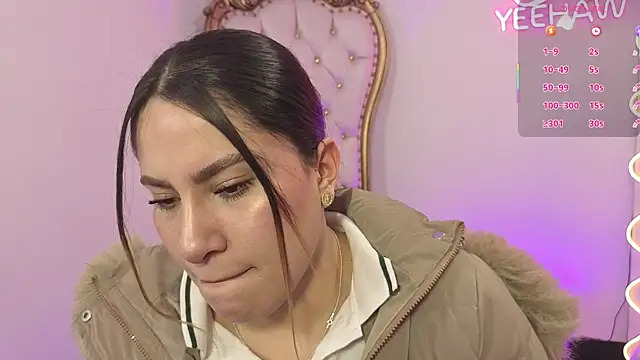 Snapshot of saaya_tay chatting on November 14, 3:16 am saaya tay online show from November 14, 3:16 am