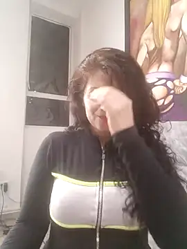 lunadicty online show from March 20, 11:02 pm