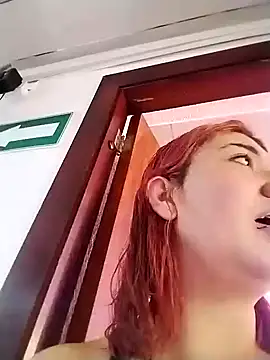 Cerecitaa02  online show from November 20, 12:05 pm