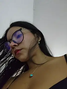 Pretty roxxyy online show from November 11, 12:16 pm