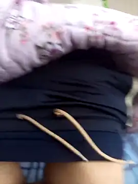 Snapshot of leona633 chatting on November 9, 12:36 pm leona633 online show from November 9, 12:36 pm