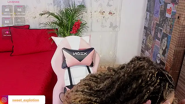 sweet-temptation  online show from November 27, 3:08 am