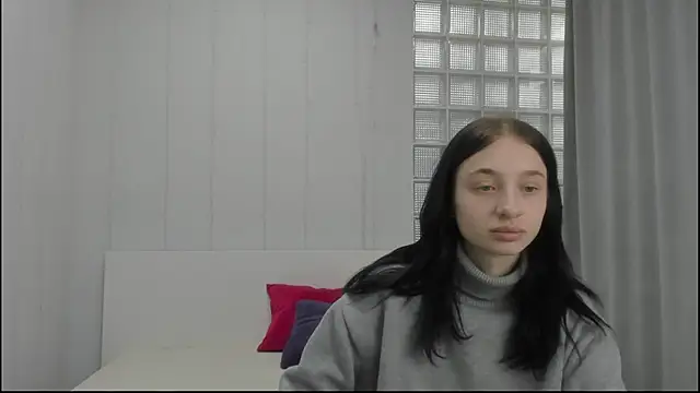 Chatty Alice online show from November 6, 7:42 am