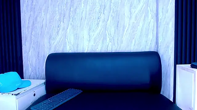 Snapshot of Matt_Ruso chatting on September 11, 7:14 pm Matt Ruso online show from September 11, 7:14 pm