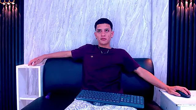 Snapshot of Matt_Ruso chatting on September 25, 6:55 pm Matt Ruso online show from September 25, 6:55 pm