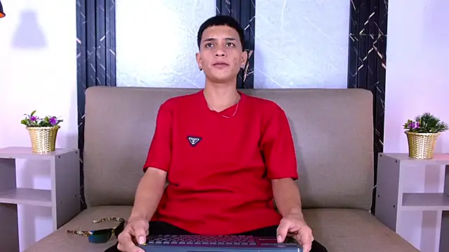 Snapshot of Matt_Ruso chatting on October 1, 8:48 pm Matt Ruso online show from October 1, 8:48 pm