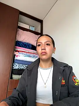 Snapshot of MELODY__06 chatting on October 3, 12:24 pm MELODY 06 online show from October 3, 12:24 pm