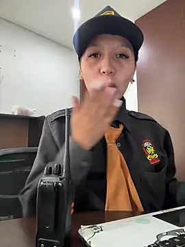 Snapshot of MELODY__06 chatting on October 9, 12:14 pm MELODY 06 online show from October 9, 12:14 pm