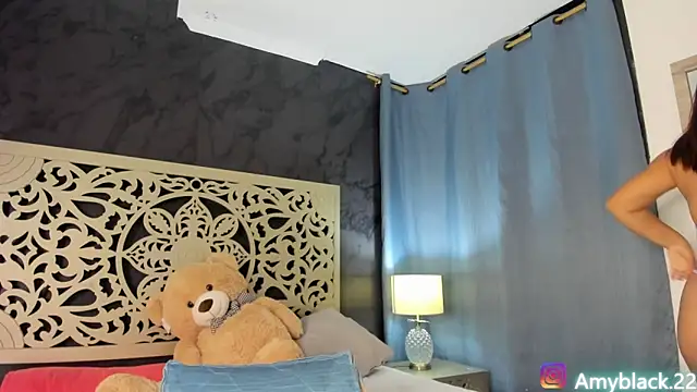 Snapshot of Amyblack__ chatting on September 15, 1:49 am Amyblack online show from September 15, 1:49 am