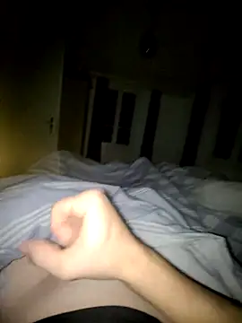 geilerschwanz556r7 online show from November 29, 5:54 am