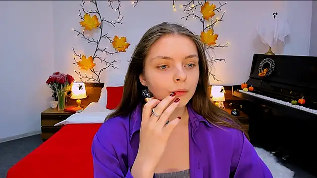 Snapshot of marshmallowee chatting on October 30, 1:12 pm marshmallowee online show from October 30, 1:12 pm