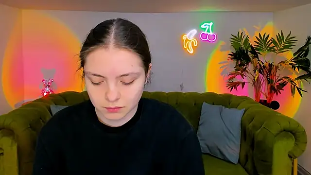 Snapshot of marshmallowee chatting on November 27, 1:13 pm marshmallowee online show from November 27, 1:13 pm