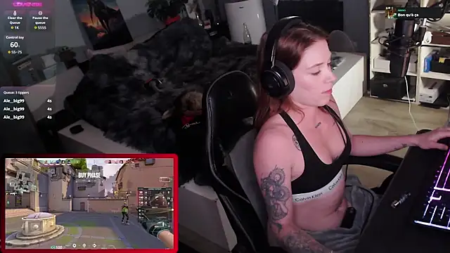 Snapshot of Horny_Makima chatting on September 24, 12:08 pm Horny Makima online show from September 24, 12:08 pm