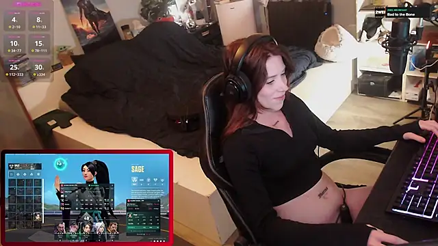 Snapshot of Horny_Makima chatting on November 7, 10:26 am Horny Makima online show from November 7, 10:26 am