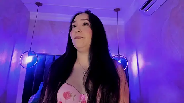 Snapshot of AlissaJoness chatting on November 5, 11:54 am AlissaJoness online show from November 5, 11:54 am