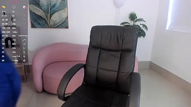 kylie soraya online show from October 9, 5:33 pm