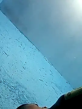 luuiss12 online show from September 22, 10:28 am