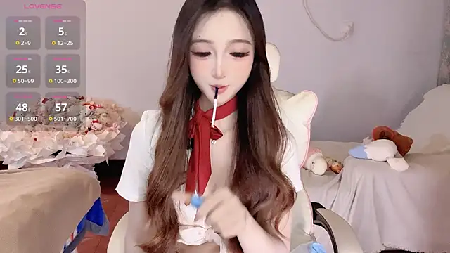 Tsuki-MM online show from November 15, 1:29 pm