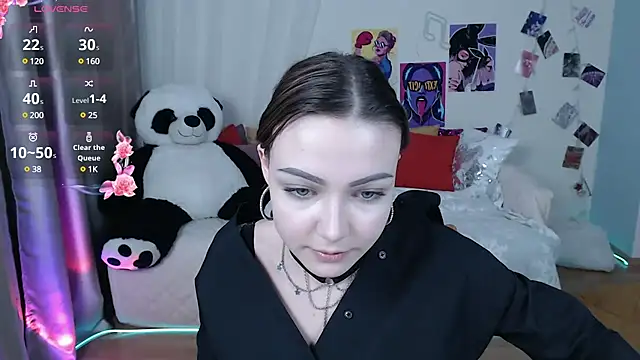 LinaLirian online show from March 21, 10:50 pm