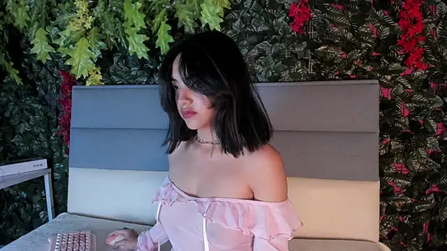 Victoriaa2 Doll online show from October 7, 12:35 pm