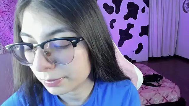 Snapshot of abbie_jensen_ chatting on September 13, 11:59 pm abbie jensen online show from September 13, 11:59 pm