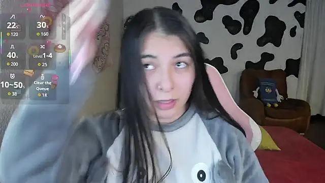 Snapshot of abbie_jensen_ chatting on October 29, 5:10 am abbie jensen online show from October 29, 5:10 am