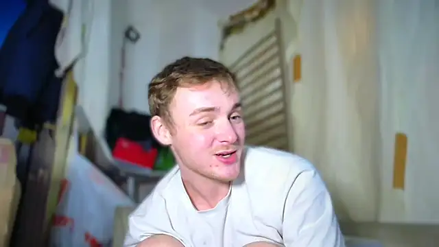 Snapshot of TheGentleman888 chatting on December 16, 12:26 am TheGentleman888 online show from December 16, 12:26 am