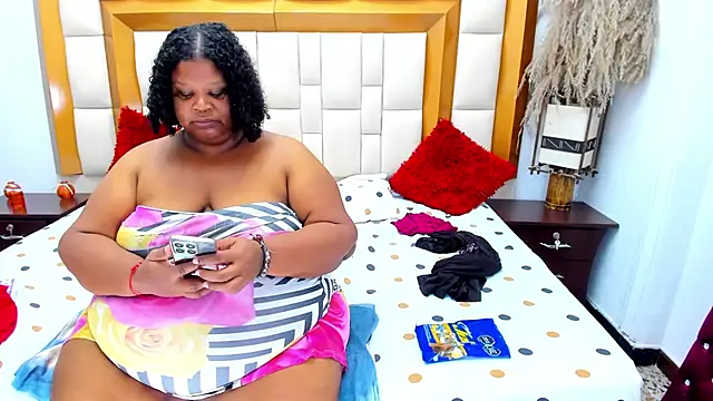 Exoticbigmandy online show from March 8, 5:33 pm