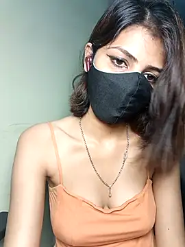 Snapshot of Isha_Sax chatting on September 15, 7:19 am Isha Sax online show from September 15, 7:19 am