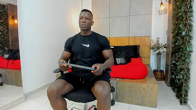 MarcusBlack  online show from December 18, 12:00 pm