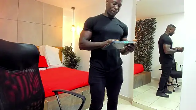 MarcusBlack  online show from March 18, 5:05 pm