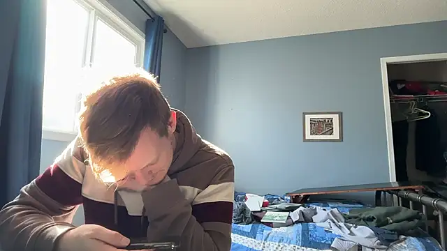 lustylyndon online show from March 31, 5:02 pm