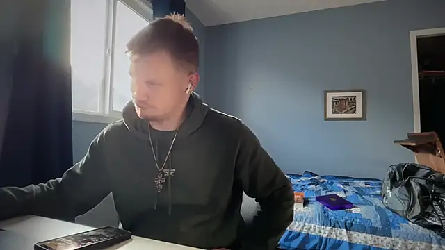 lustylyndon online show from April 13, 3:06 pm