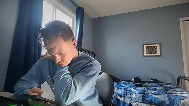 lustylyndon online show from April 29, 2:54 pm