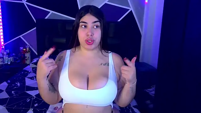 jazminslut online show from February 28, 1:06 am