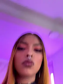 AnnahiBaker online show from January 7, 10:12 pm