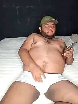 Osogaypardo online show from September 25, 8:18 am