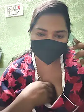 Liyaa 24 online show from February 16, 11:06 am