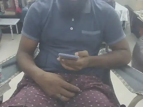 Snapshot of Matt6102 chatting on November 13, 3:16 am Matt6102 online show from November 13, 3:16 am