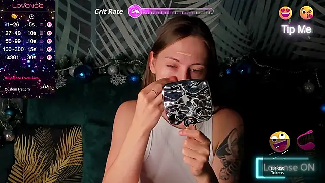 ChristyCrayme online show from January 14, 10:14 pm