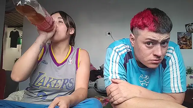 Snapshot of twodoo chatting on November 1, 8:22 pm twodoo online show from November 1, 8:22 pm