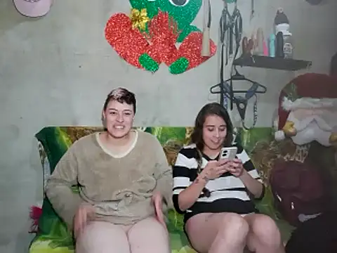 Snapshot of twodoo chatting on December 17, 4:57 pm twodoo online show from December 17, 4:57 pm