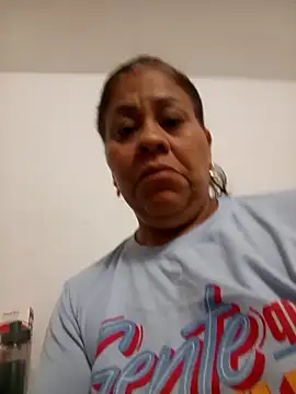 Snapshot of andrea_sweet8 chatting on November 21, 1:04 am andrea sweet8 online show from November 21, 1:04 am