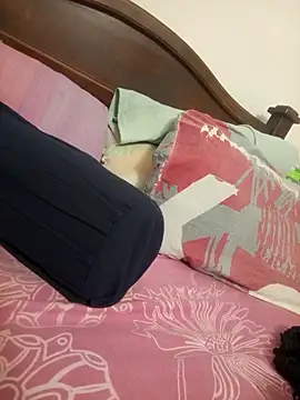 Snapshot of andrea_sweet8 chatting on November 29, 11:30 pm andrea sweet8 online show from November 29, 11:30 pm