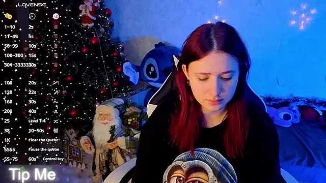 Snapshot of Mini_Lady1 chatting on December 14, 8:52 am Mini Lady1 online show from December 14, 8:52 am