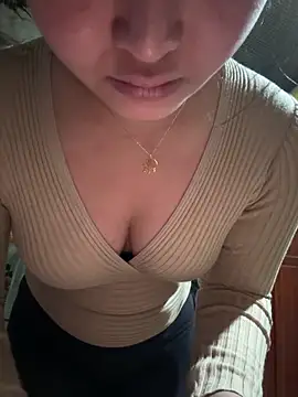 chenyu0308 online show from December 4, 5:17 am